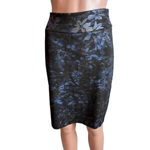 Carmen by Carmen Marc Valvo Floral Pencil Skirt Medium Career Date Night Mobwife